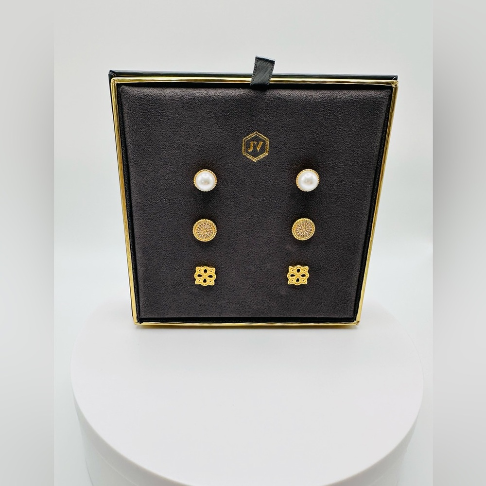 Authentic Luxury Minimalist Elegant Classic Julie Vos Three Stud Earrings Set - Picture 6 of 17